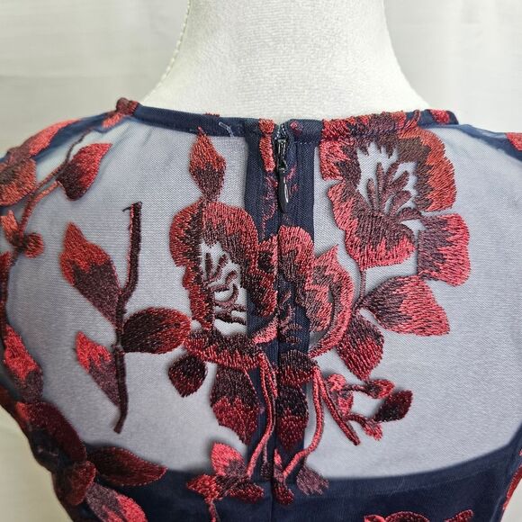 Donna Ricco Blue and Red Floral Embroidered Sheath Dress Size 8 - Picture 11 of 12